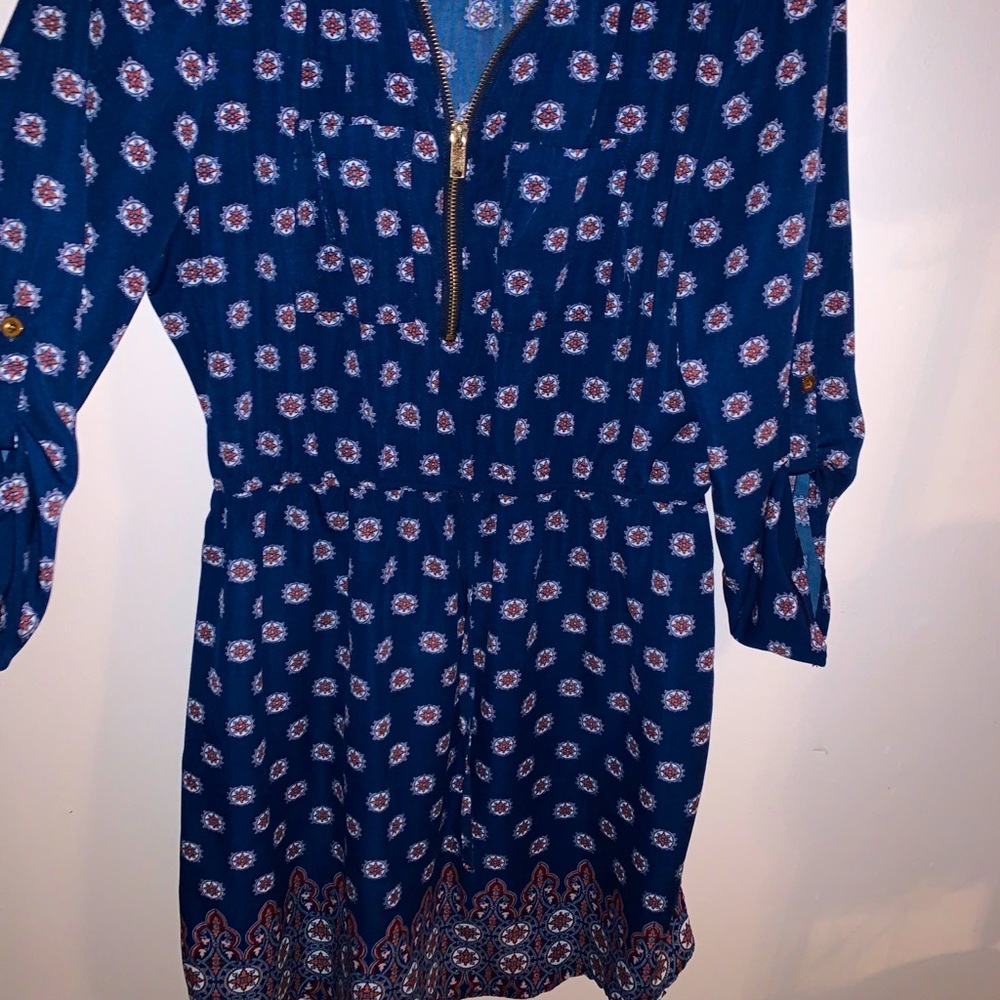 Justify long sleeve dress